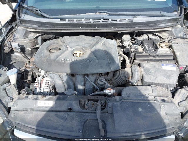 Hyundai ELANTRA Se