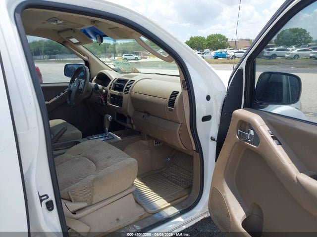 Nissan Frontier Se