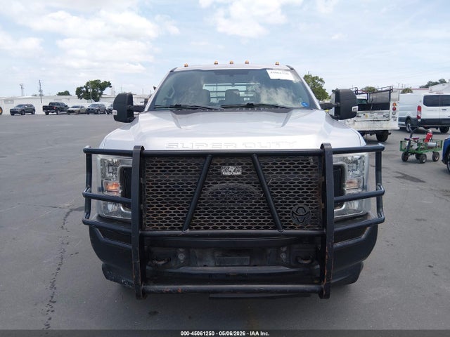 Ford F-350 Xl