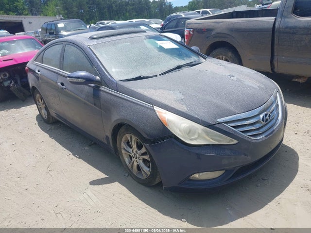 Salvage Hyundai SONATA Image