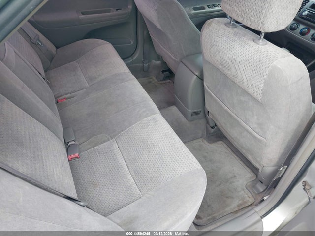 Toyota Camry Le