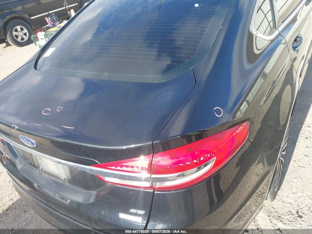 Ford Fusion Se