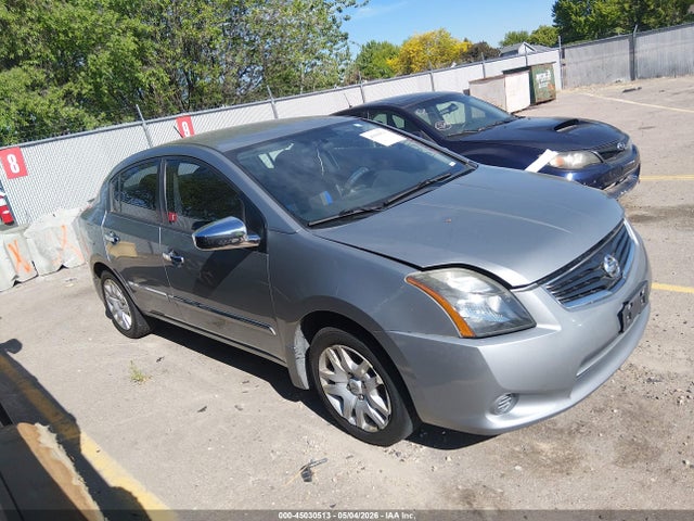 Salvage Nissan Sentra Image