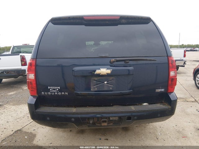Chevrolet Suburban 1500 Lt2