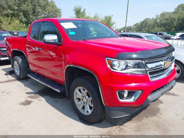Salvage Chevrolet Colorado Image