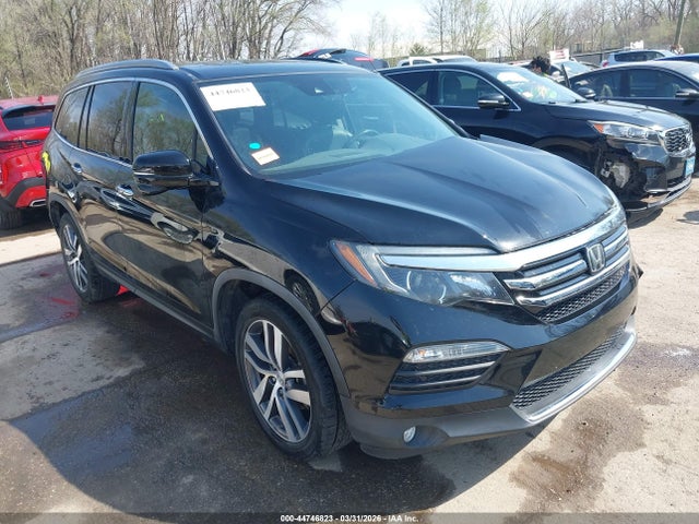 Salvage Honda Pilot Image