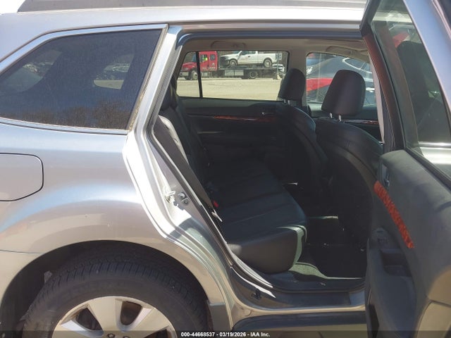 Subaru Outback 3.6r Limited