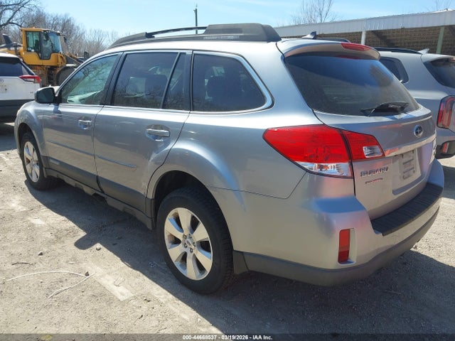 Subaru Outback 3.6r Limited