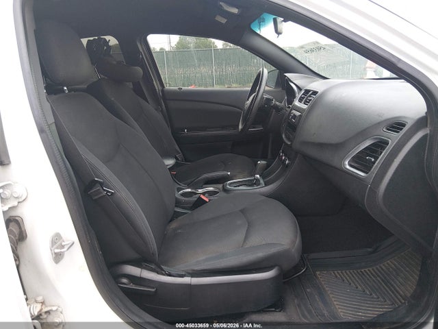 Dodge Avenger Se