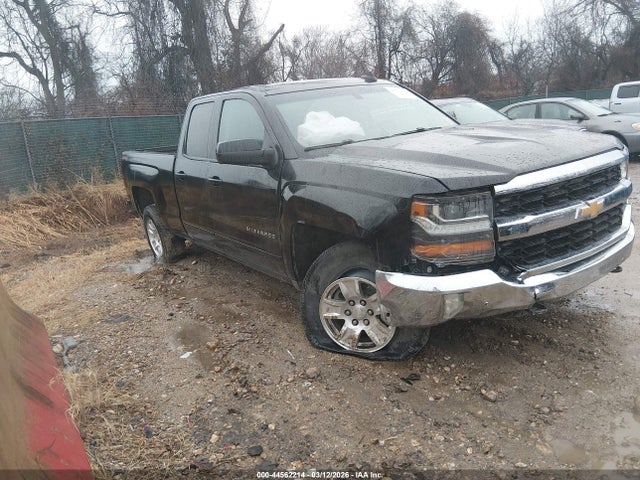 Salvage Chevrolet Silverado 1500 Image