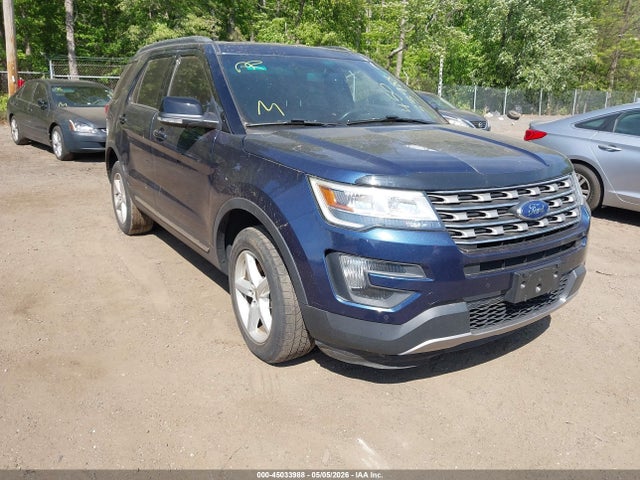 Salvage Ford Explorer Image