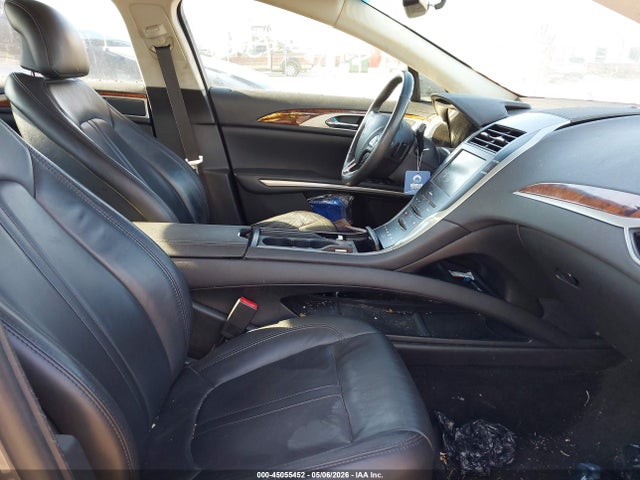 Lincoln MKZ