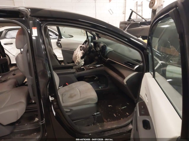 Toyota Sienna Le