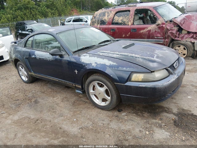 Salvage Ford Mustang Image