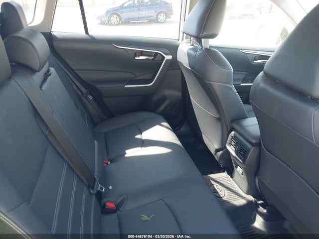 Toyota RAV4 Xle Premium