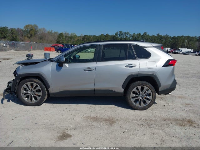 Toyota RAV4 Xle Premium