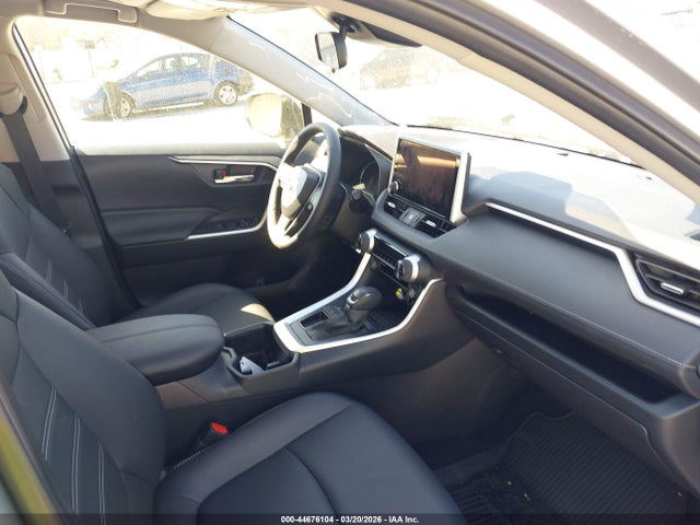 Toyota RAV4 Xle Premium