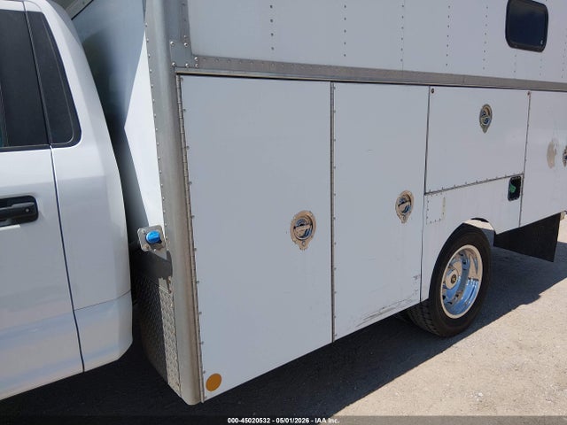 Ford F-550 Xl