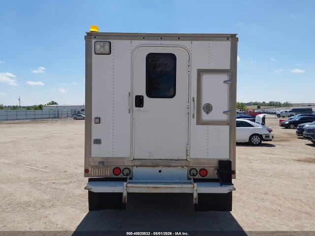 Ford F-550 Xl
