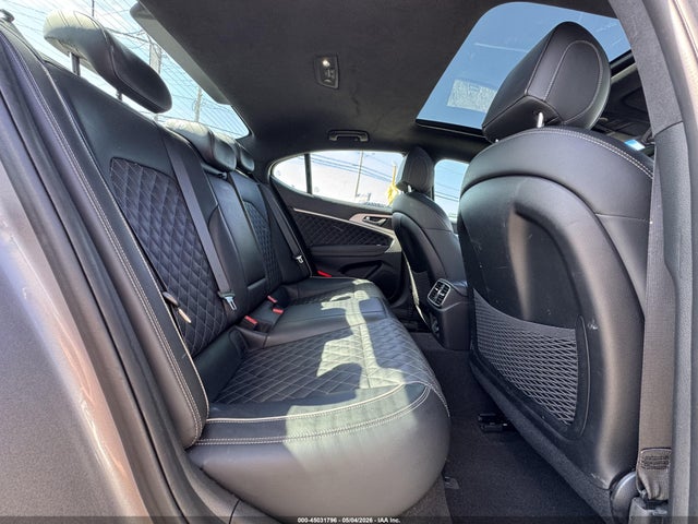 Genesis G70 3.3t Awd