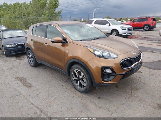 Salvage Kia Sportage Image