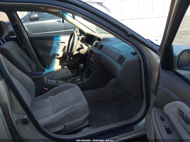 Toyota Camry Le V6