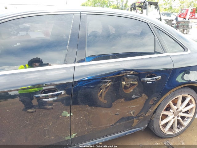 Audi A4 2.0t Premium