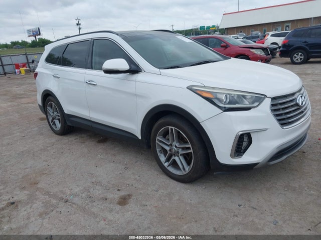 Salvage Hyundai SANTA FE Image