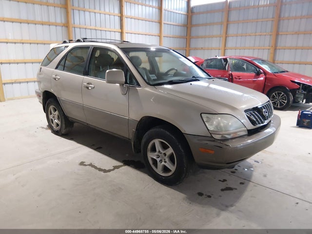 Salvage Lexus RX Image
