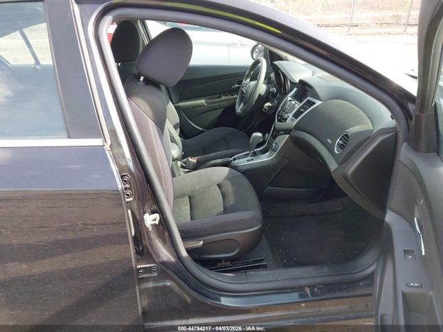 Chevrolet Cruze 1lt Auto