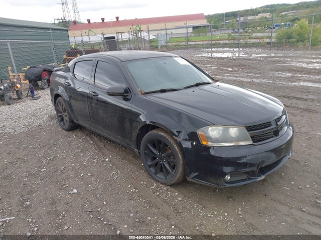 Salvage Dodge Avenger Image
