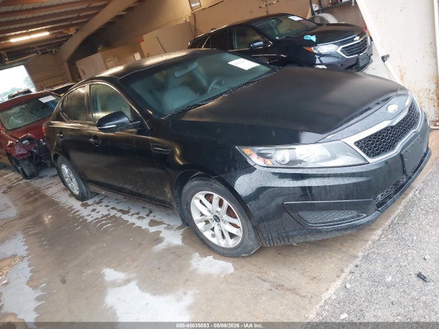 Salvage Kia Optima Image