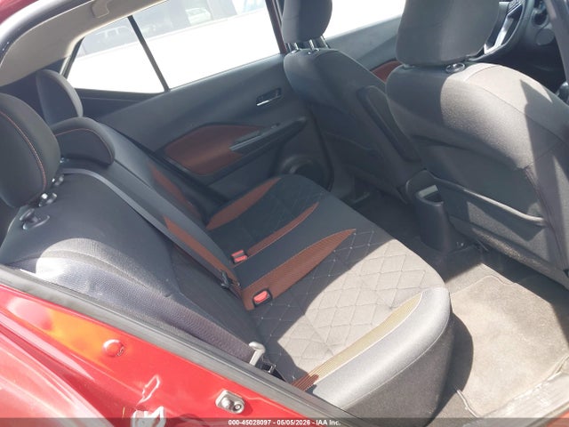 Nissan Kicks Sr