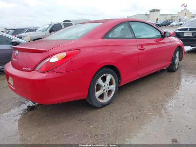 Toyota Camry Sle V6