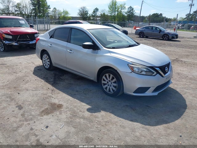 Salvage Nissan Sentra Image