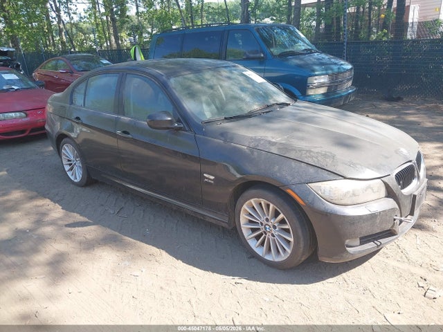 Salvage BMW 3 Series Image