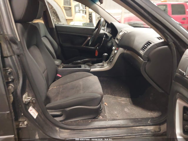 Subaru Outback 2.5i