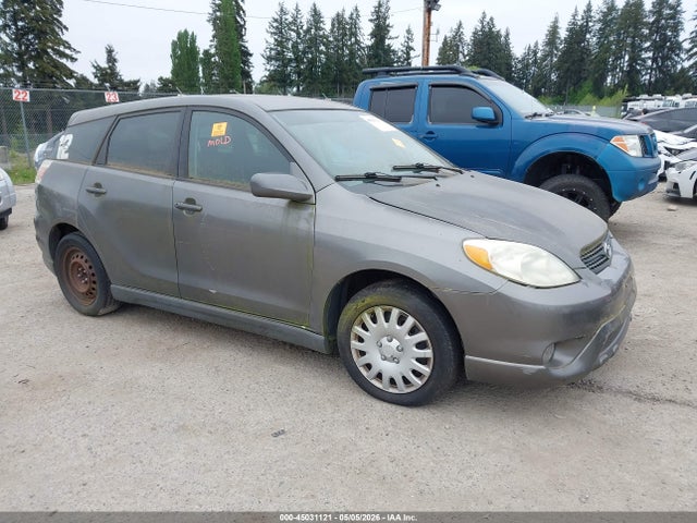 Salvage Toyota Matrix Image