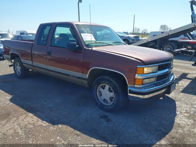 Salvage Chevrolet C1500 Image