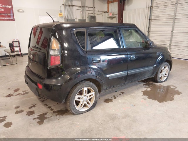 Kia Soul +