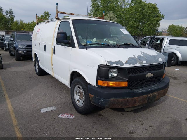 Salvage Chevrolet Express Image