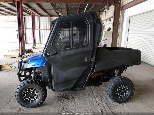 Honda Sxs700 M2