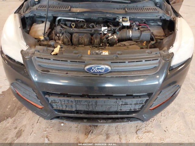 Ford Escape S