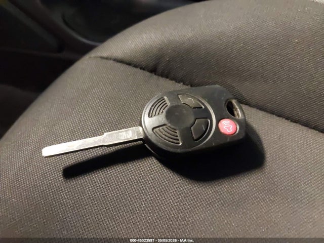 Ford Escape S