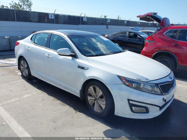Salvage Kia Optima Image