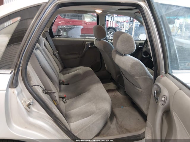 Saturn L-Series L200