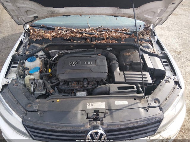 Volkswagen Jetta 1.8t Se