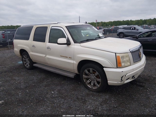 Salvage Cadillac Escalade Image