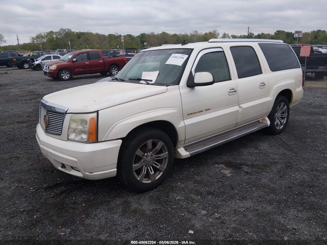 Cadillac Escalade Standard