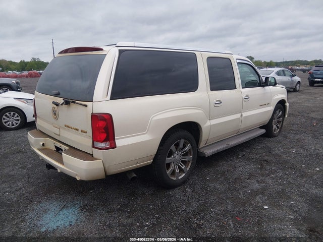 Cadillac Escalade Standard